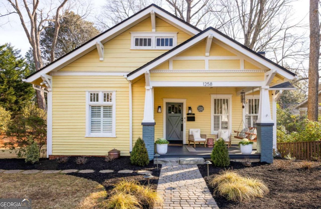 1258 Mansfield Avenue Ne, Atlanta, GA 30307 Main Photo