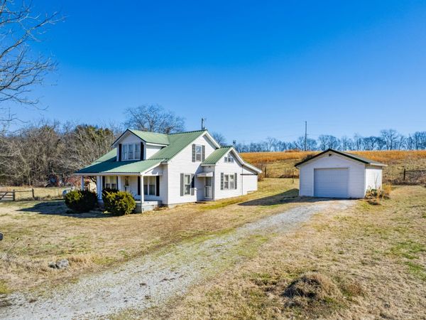 2722 Bert Watt Rd, Petersburg, TN 37144