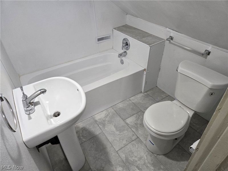 1268 Pondview Avenue, Akron, OH 44305 Photo 19