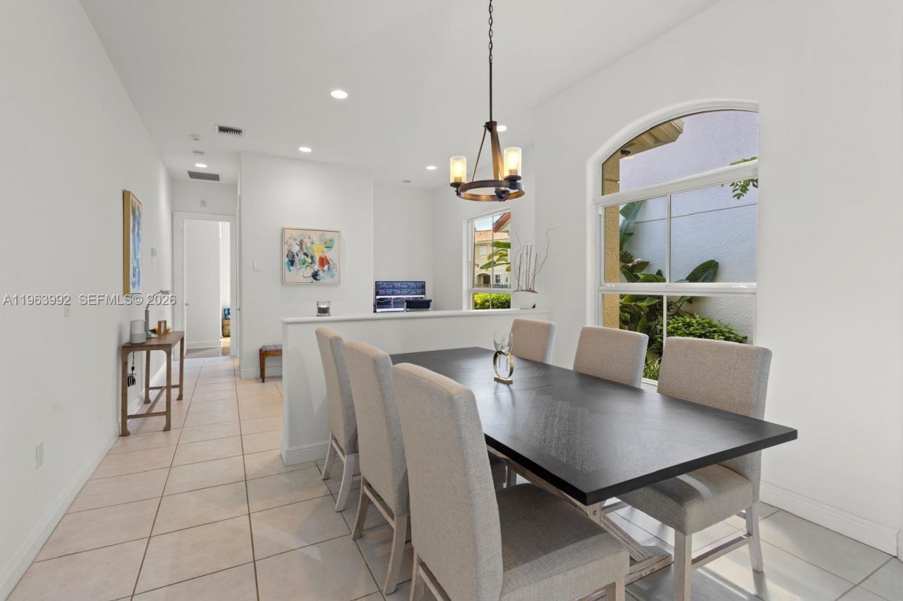 1408 Mariner Way, Hollywood, FL 33019 Photo