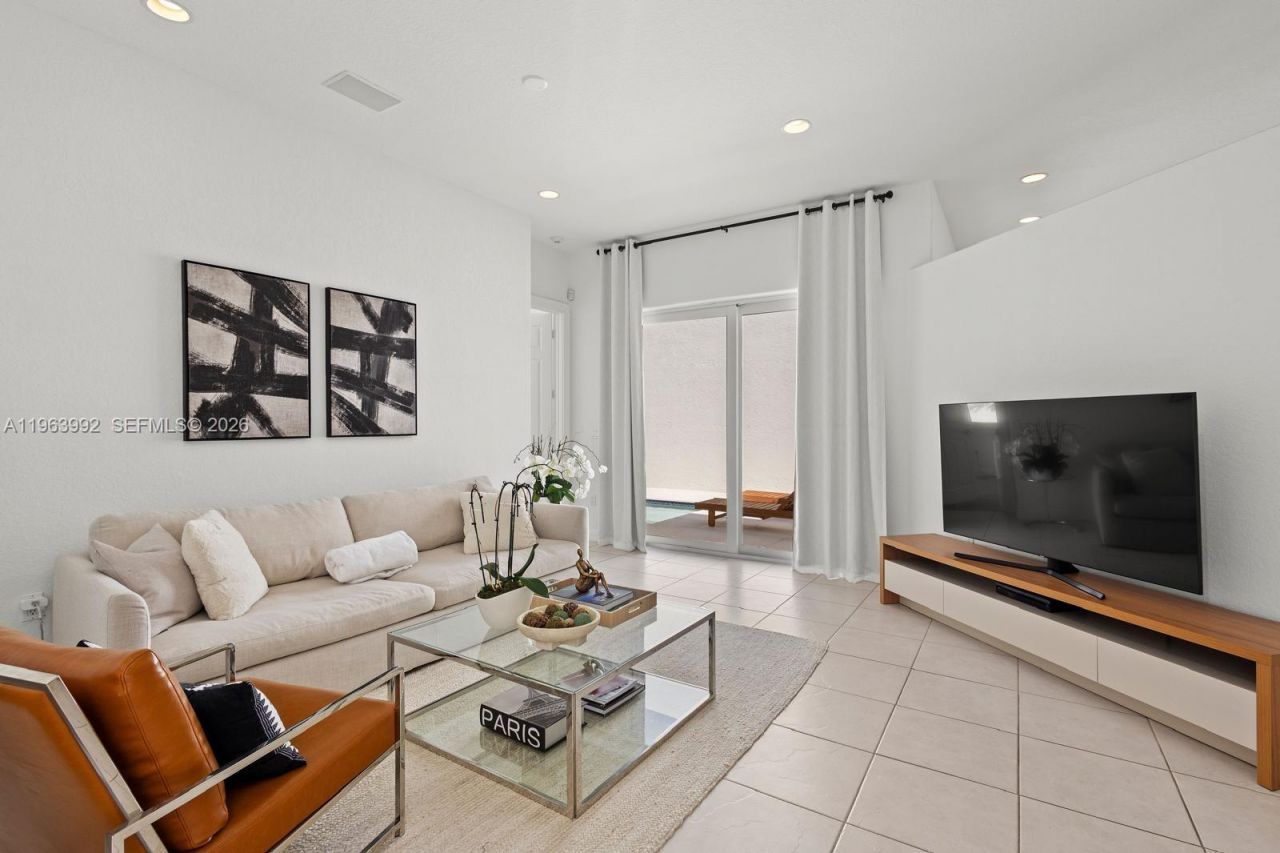 1408 Mariner Way, Hollywood, FL 33019 Photo