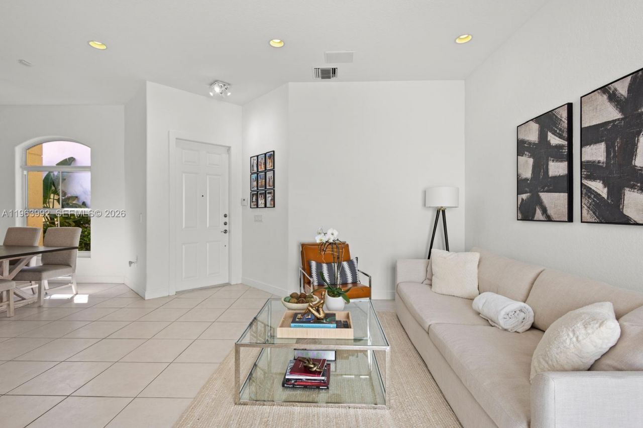 1408 Mariner Way, Hollywood, FL 33019 Photo