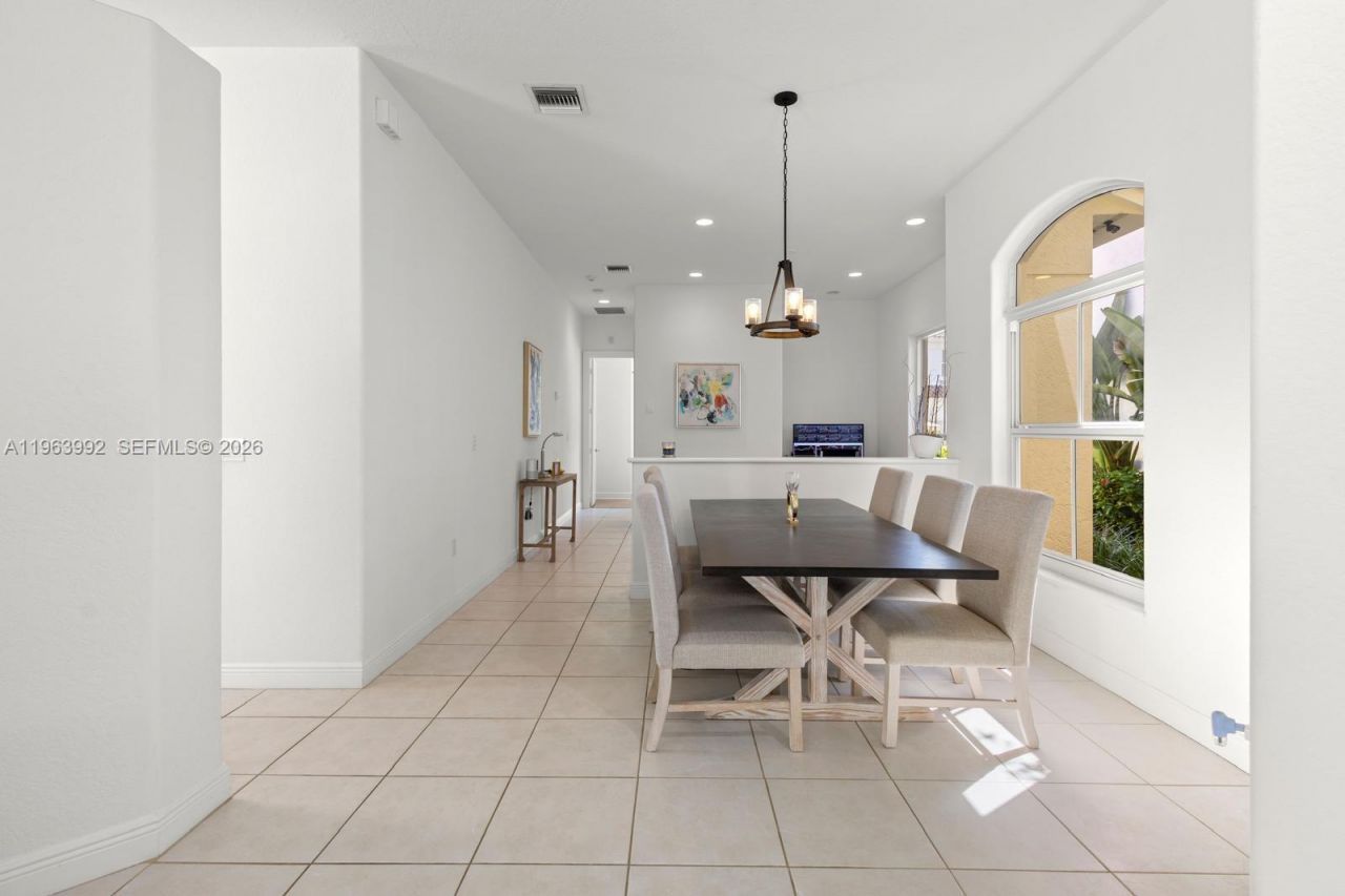 1408 Mariner Way, Hollywood, FL 33019 Photo