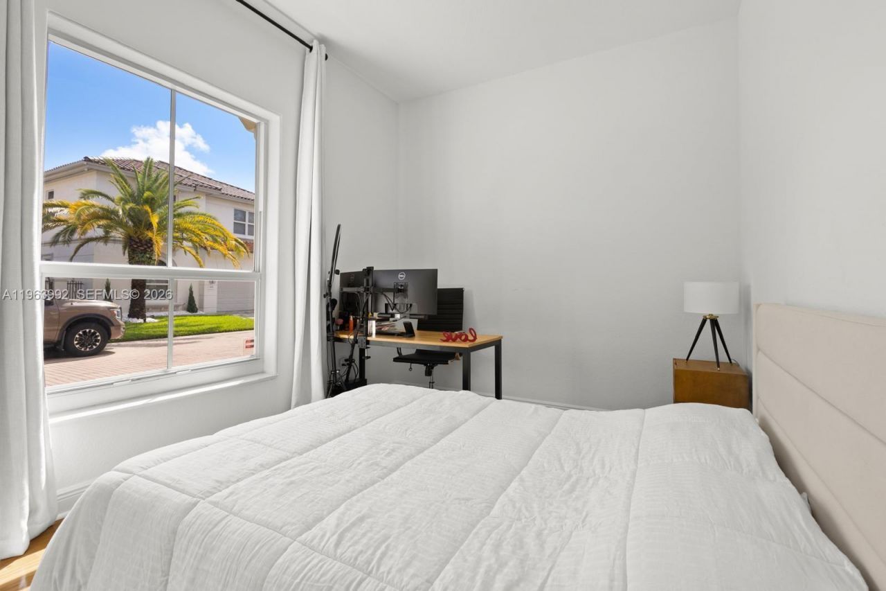 1408 Mariner Way, Hollywood, FL 33019 Photo