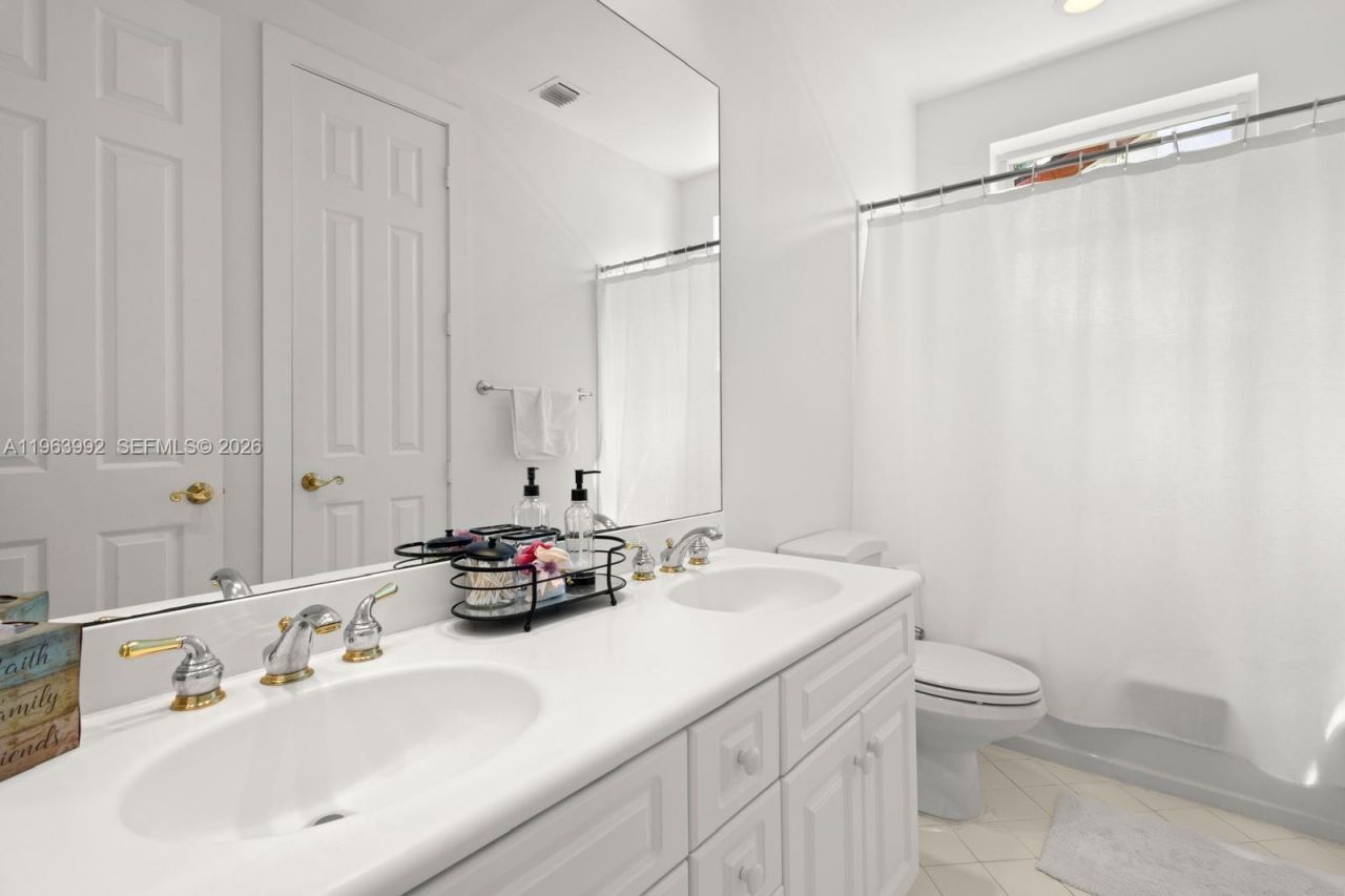 1408 Mariner Way, Hollywood, FL 33019 Photo