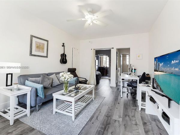 1227 Euclid Ave, Unit 8, Miami Beach, FL 33139