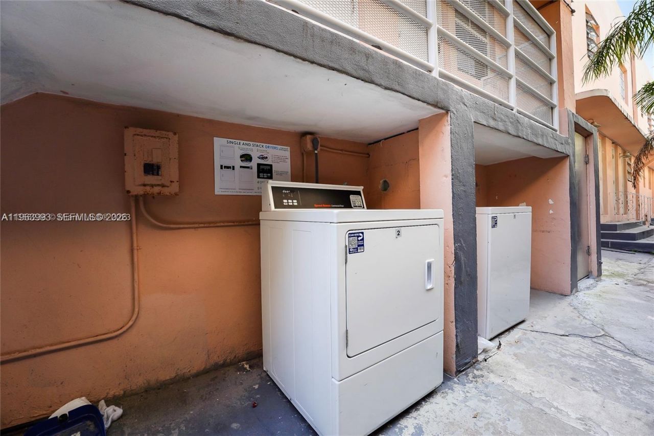 1227 Euclid Ave, Unit 8, Miami Beach, FL 33139 Photo