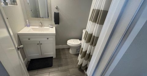 3085 Kings Row, Reno, NV 89503 Photo