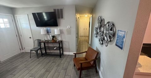 3085 Kings Row, Reno, NV 89503 Photo