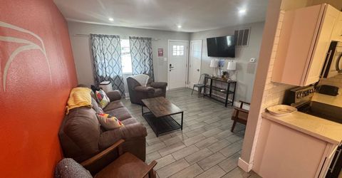 3085 Kings Row, Reno, NV 89503 Photo