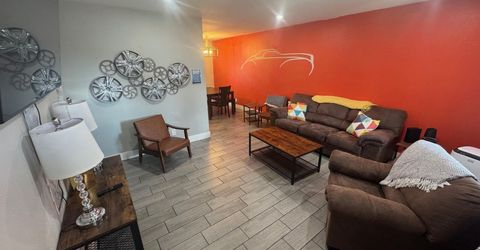 3085 Kings Row, Reno, NV 89503 Photo