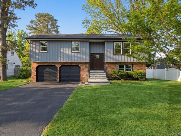 22 Kennedy Drive, Centereach, NY 11720