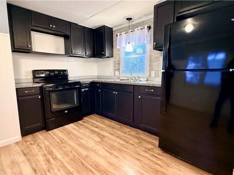 18592 Edwards Rd #94, Doylestown, OH 44230 Photo 4