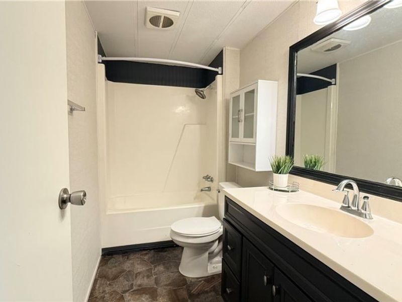 18592 Edwards Rd #94, Doylestown, OH 44230 Photo 6