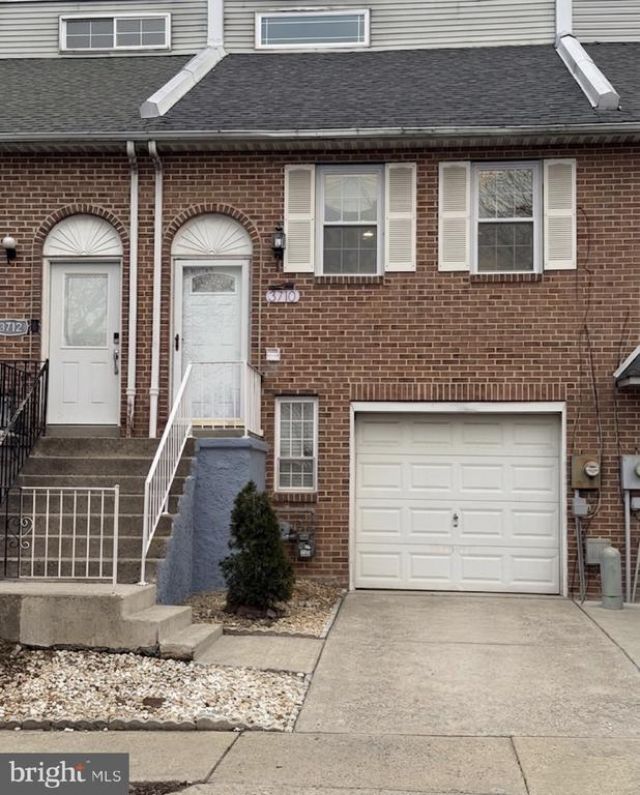 3710 VALE LANE Philadelphia, PA 