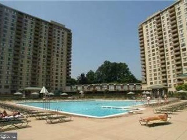 5225 POOKS HILL ROAD, Unit 803 N, BETHESDA, MD 20814