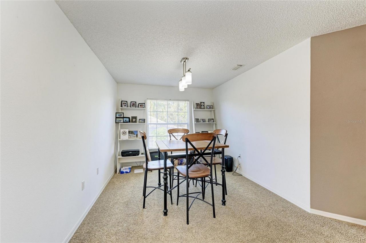 4202 Caddie Drive E, Unit 201, Bradenton, FL 34203 Photo