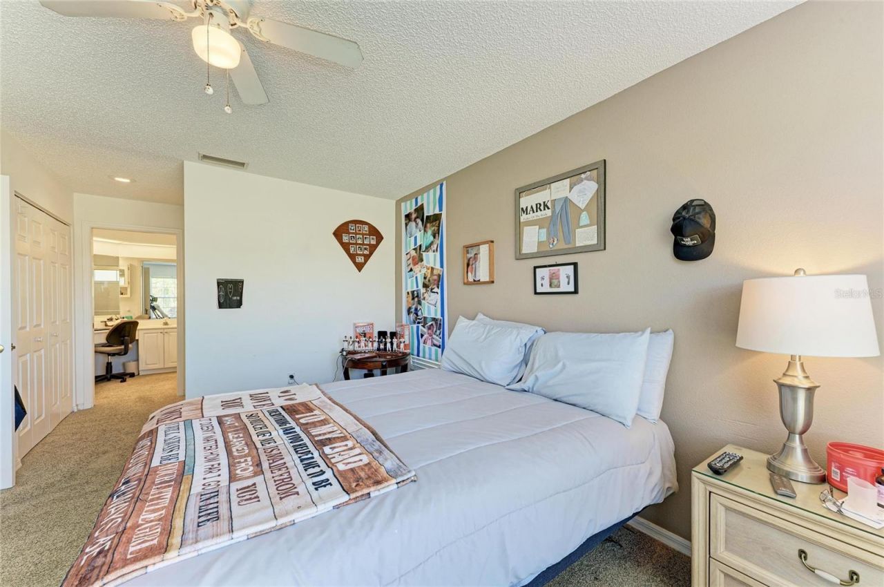 4202 Caddie Drive E, Unit 201, Bradenton, FL 34203 Photo