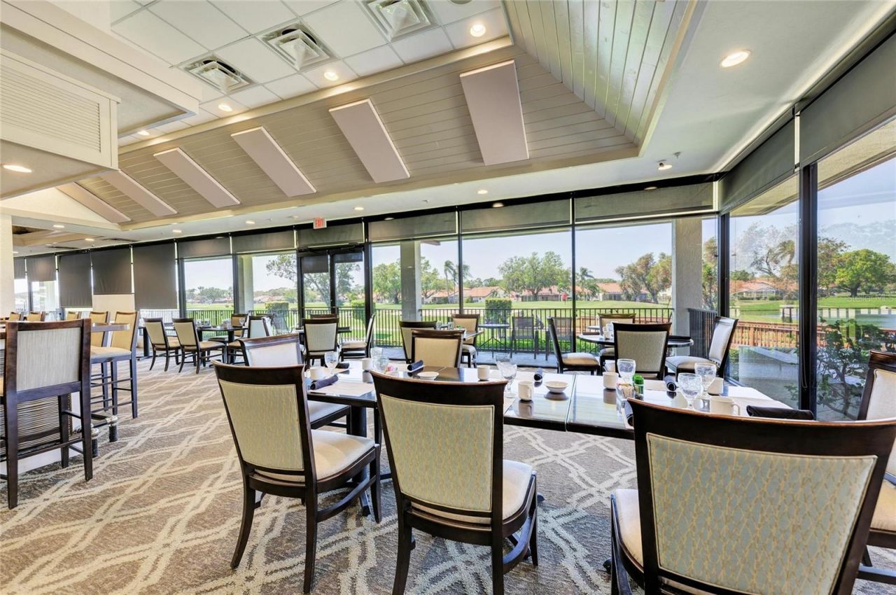 4202 Caddie Drive E, Unit 201, Bradenton, FL 34203 Photo