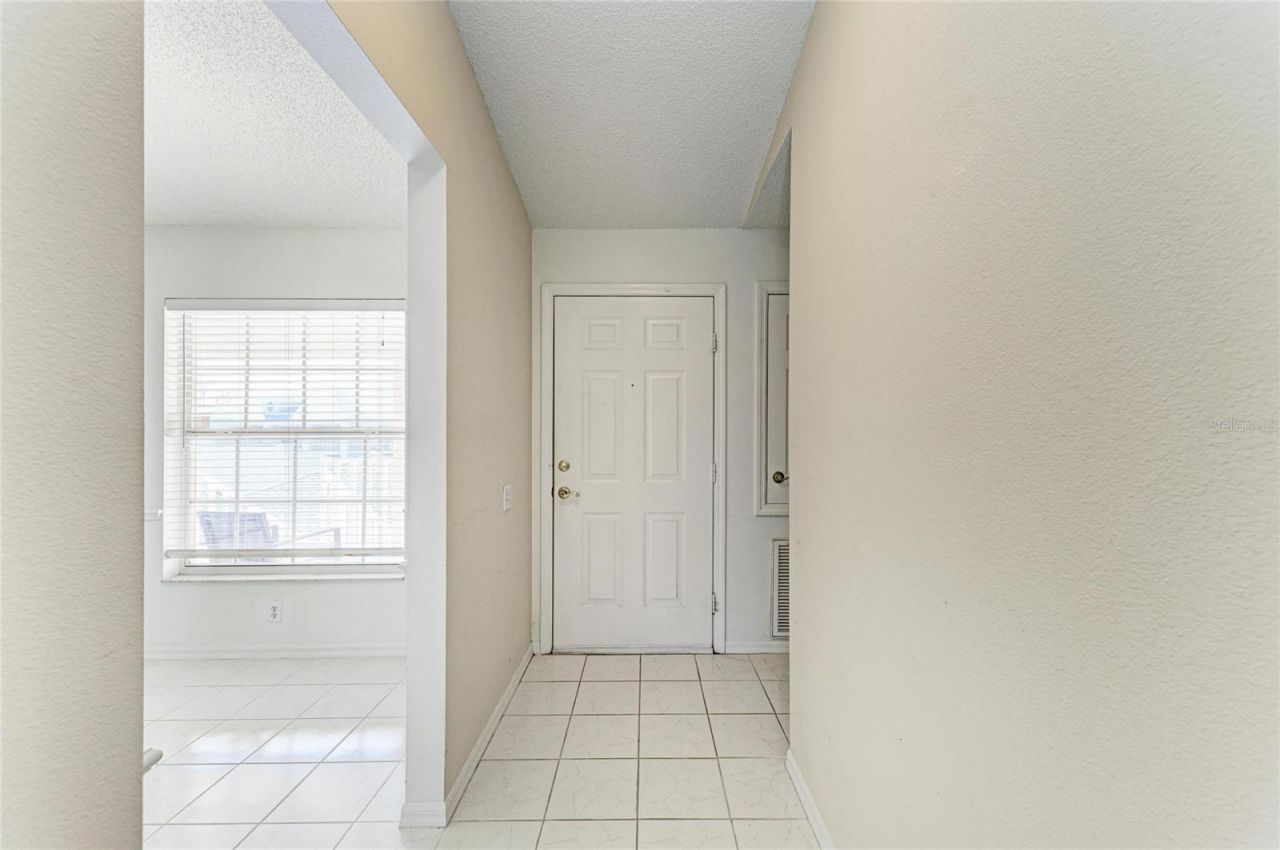 4202 Caddie Drive E, Unit 201, Bradenton, FL 34203 Photo