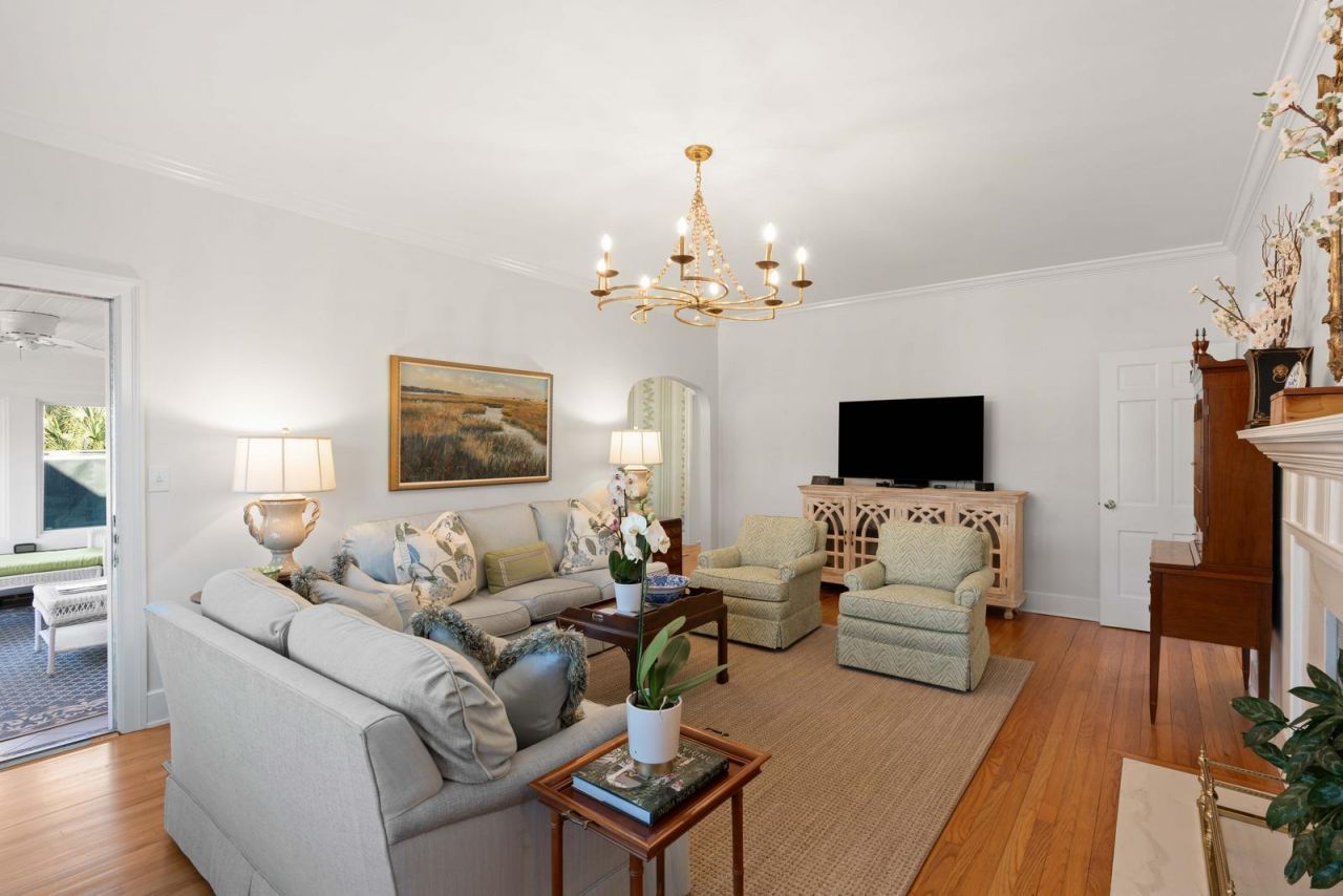 38 Barre Street Photo 14