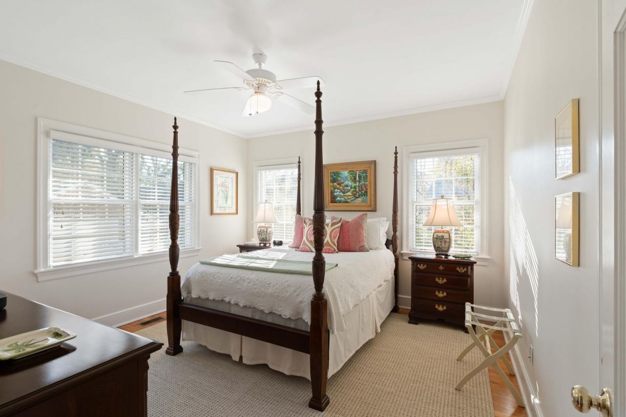 38 Barre Street Photo 25