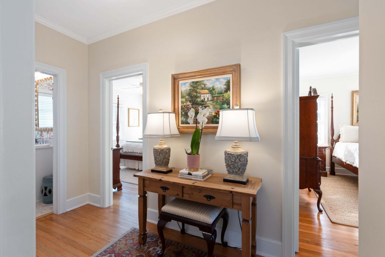 38 Barre Street Photo 28