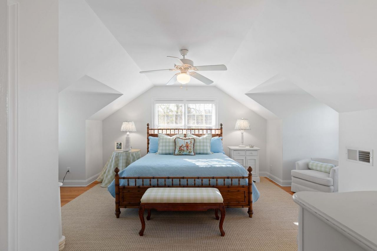 38 Barre Street Photo 32