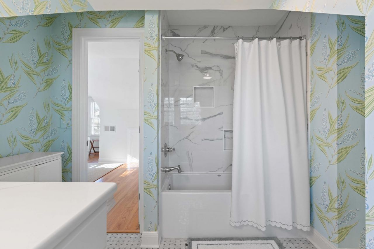 38 Barre Street Photo 34