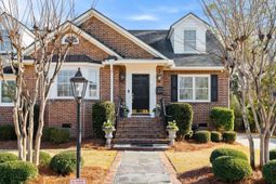 38 Barre Street photo 4