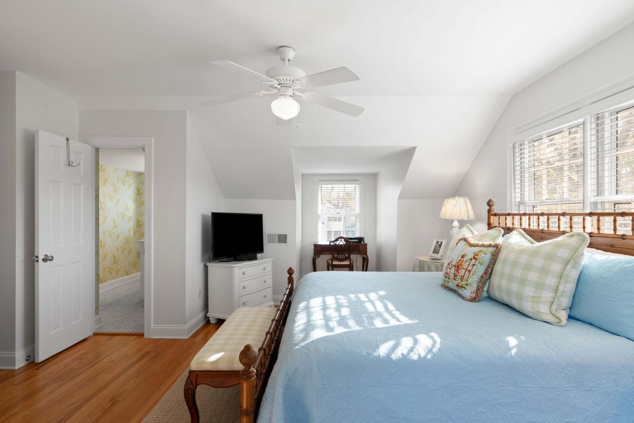 38 Barre Street Photo 44