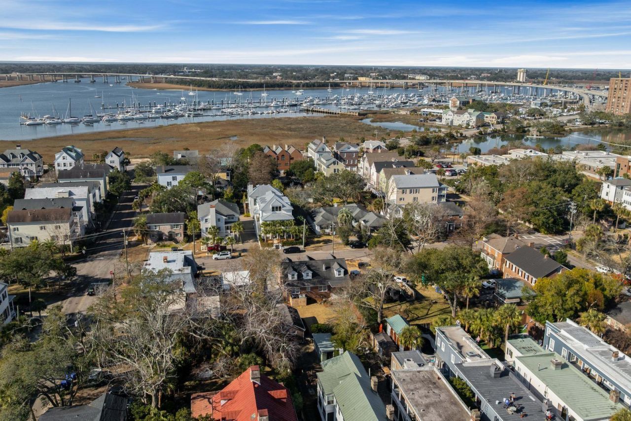 38 Barre Street Photo 54