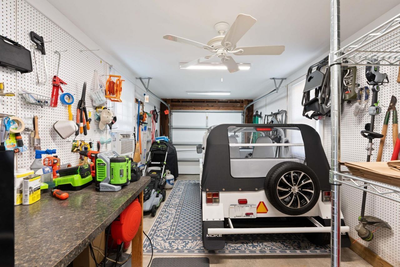 38 Barre Street Photo 55