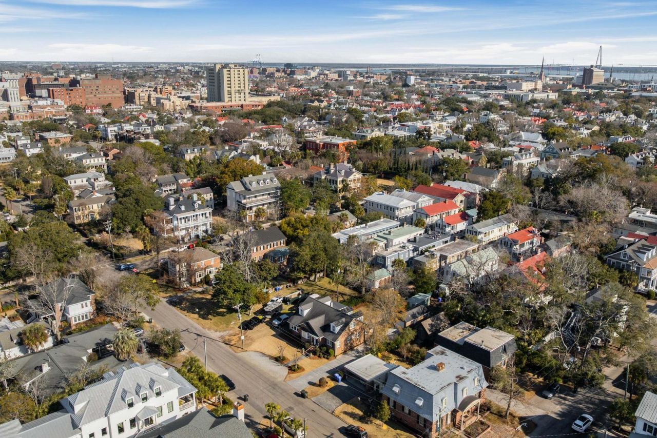 38 Barre Street Photo 57