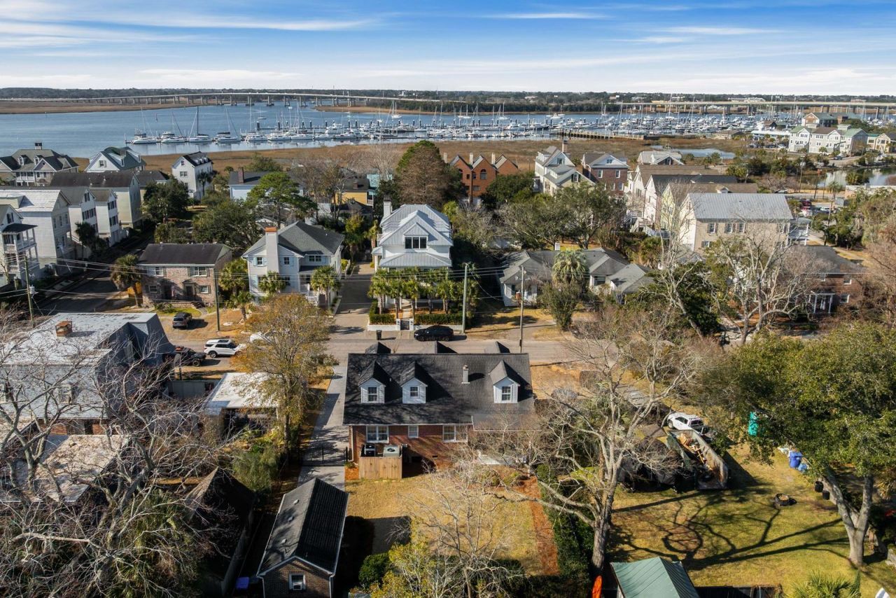 38 Barre Street Photo 57