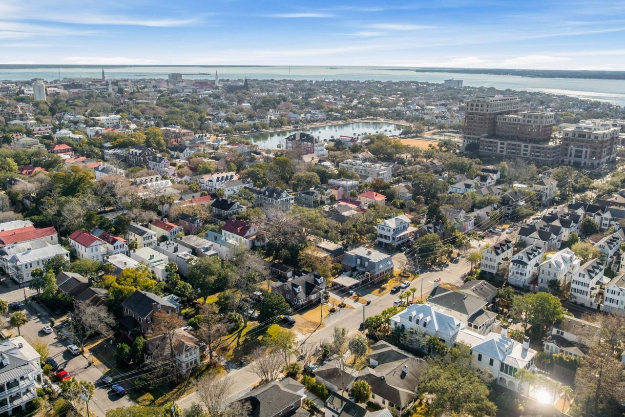 38 Barre Street Photo 60