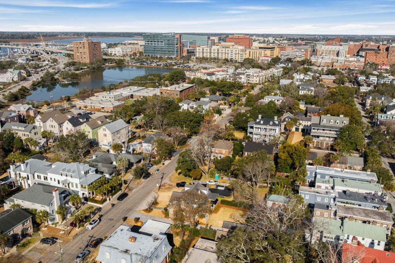 38 Barre Street Photo 60