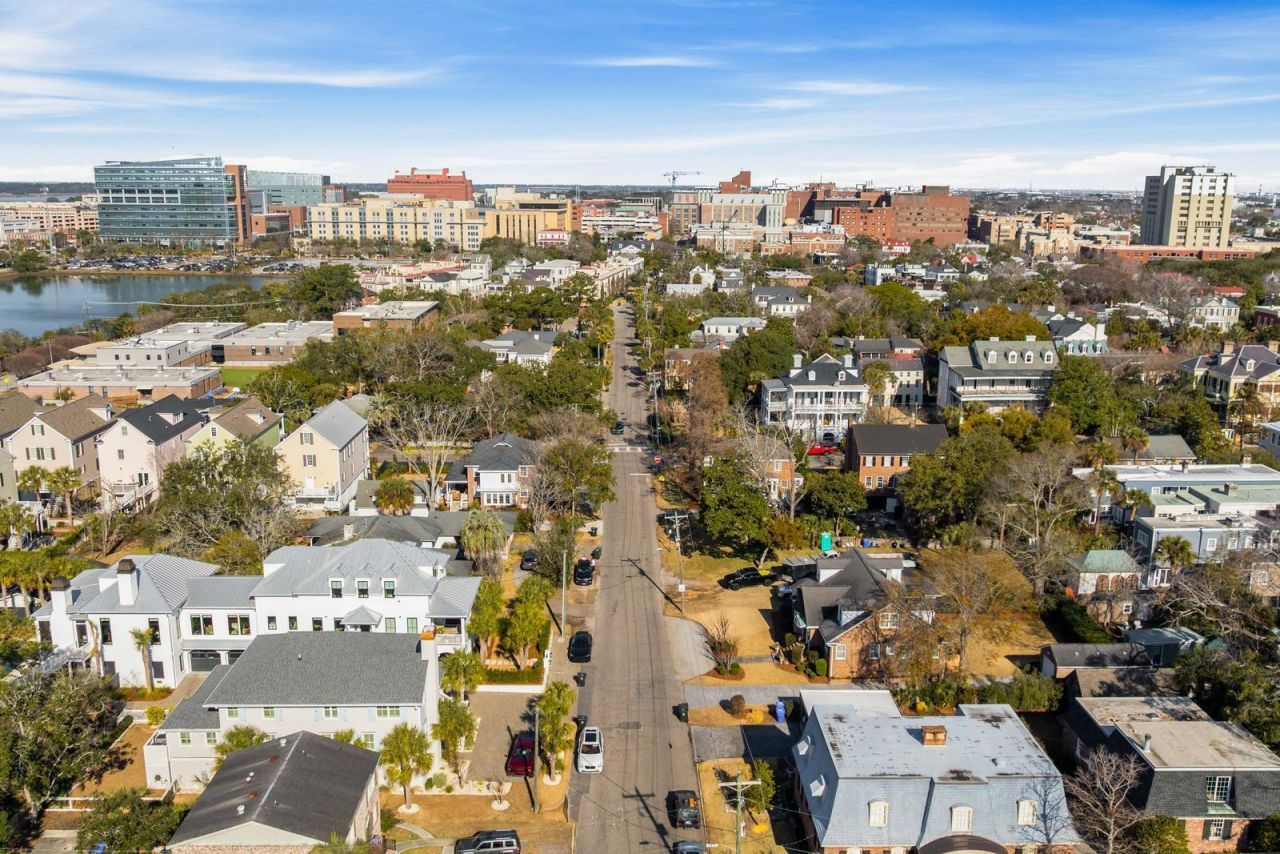 38 Barre Street Photo 61