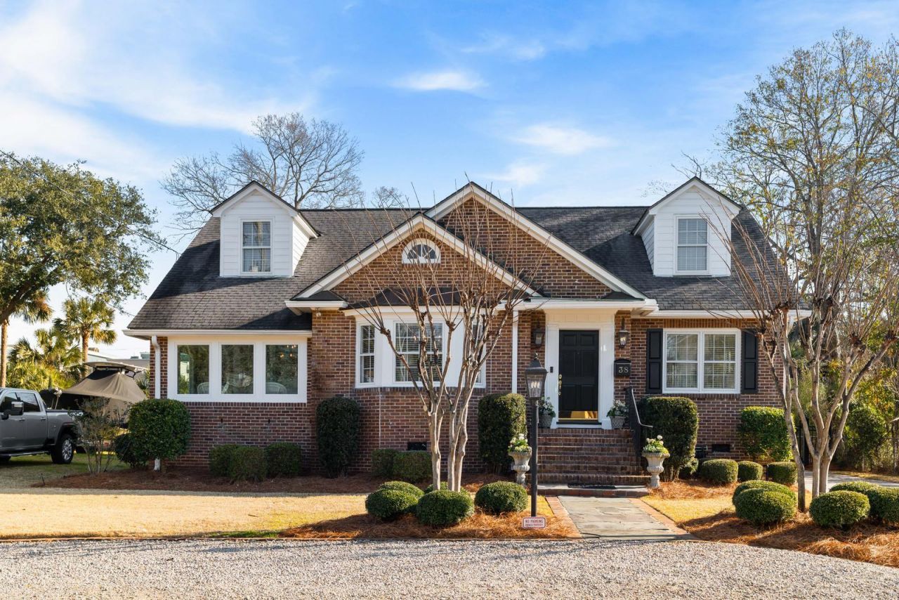 38 Barre Street Photo 63