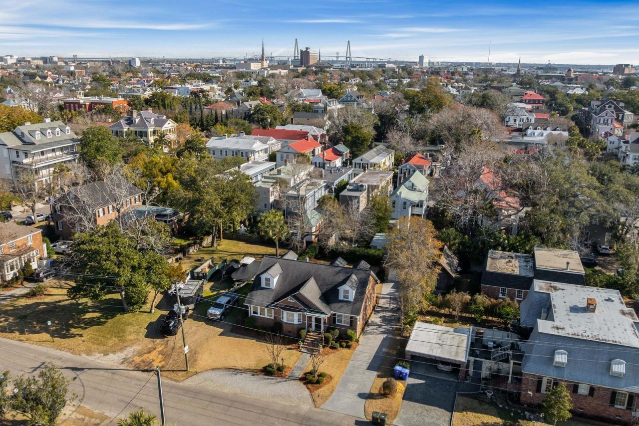 38 Barre Street Photo 63