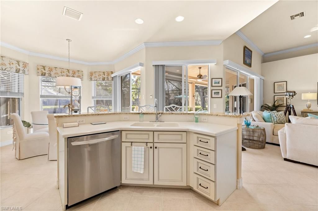 6737 Bent Grass Dr, Naples, FL 34113 Photo