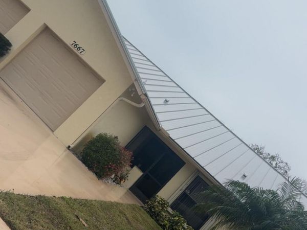 7667 SE Sugar Sand Circle, Hobe Sound, FL 33455