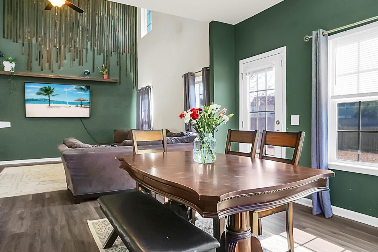 407 Turnbridge Lane Photo 17