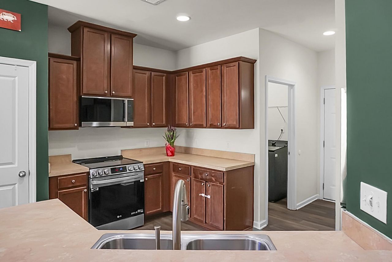 407 Turnbridge Lane Photo 21