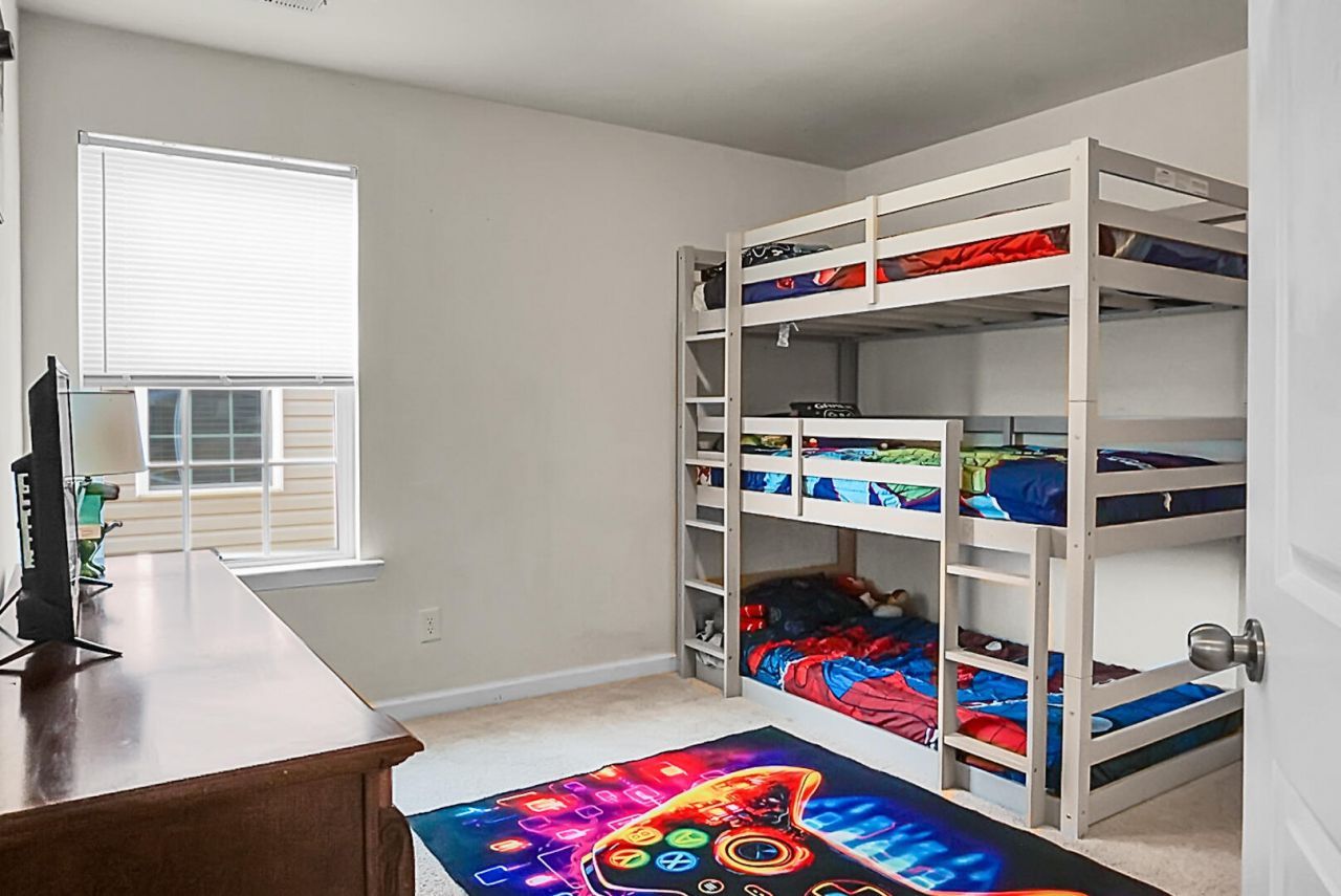 407 Turnbridge Lane Photo 37