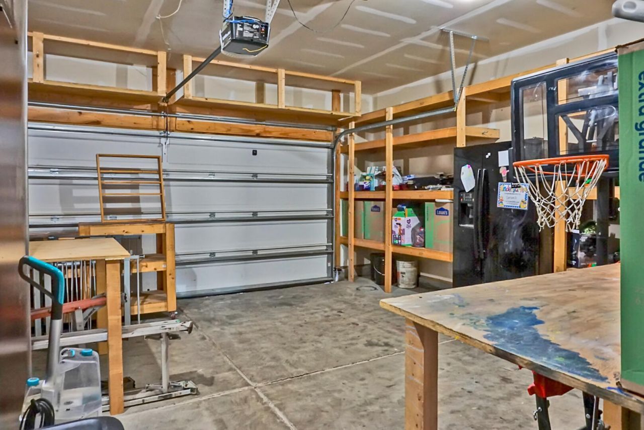 407 Turnbridge Lane Photo 43