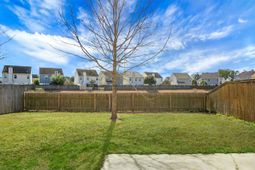 407 Turnbridge Lane photo 4