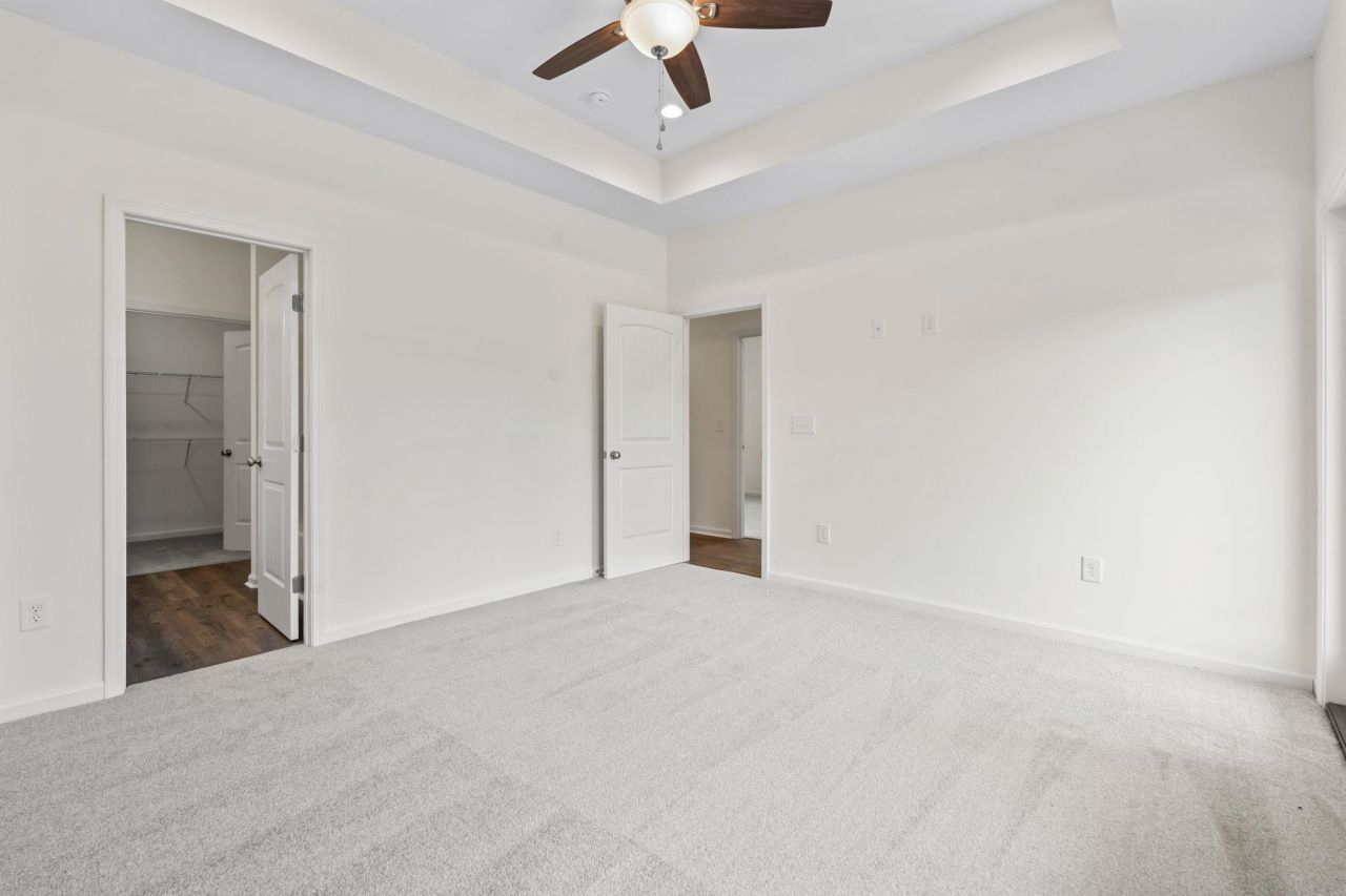 642 Goretown Loop Photo 13