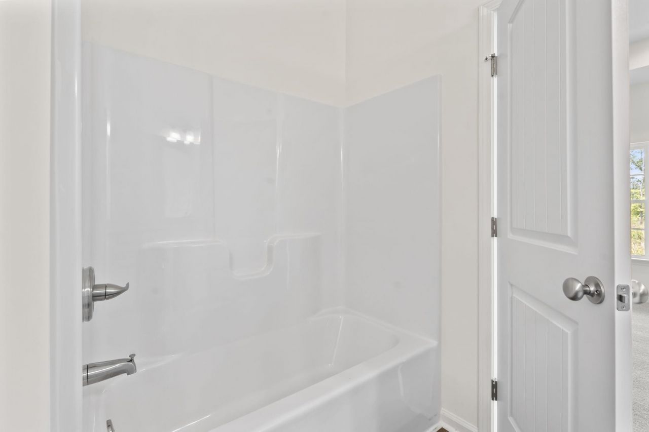 642 Goretown Loop Photo 17