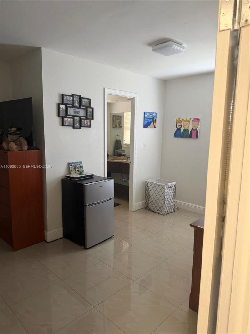 7825 SW 127th Ct, Miami, FL 33183 Photo